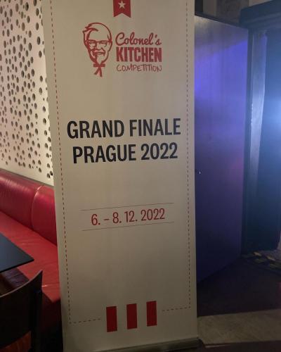 5AAF6DBB-4498-4D0C-B5C6-7077672D559A