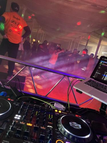 F5596B48-7432-4C18-A6EB-DCE12B244A65